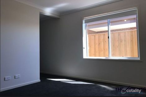 Property photo of 24 Folkestone Road Werribee VIC 3030