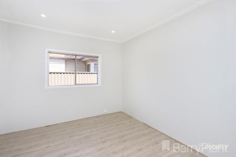 Property photo of 28 Corrigan Avenue Brooklyn VIC 3012