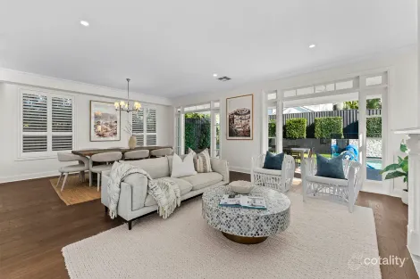 Property photo of 98 Porteus Drive Seven Hills QLD 4170