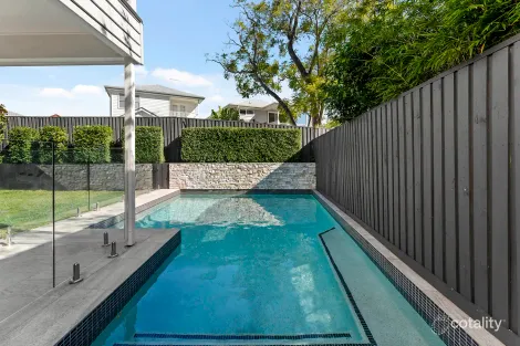 Property photo of 98 Porteus Drive Seven Hills QLD 4170
