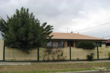Property photo of 37 Angelique Grove Albanvale VIC 3021