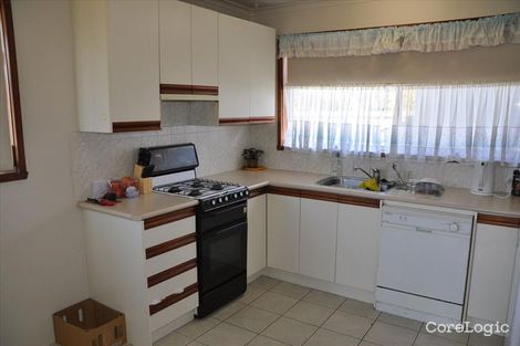 Property photo of 90 Dianne Avenue Craigieburn VIC 3064