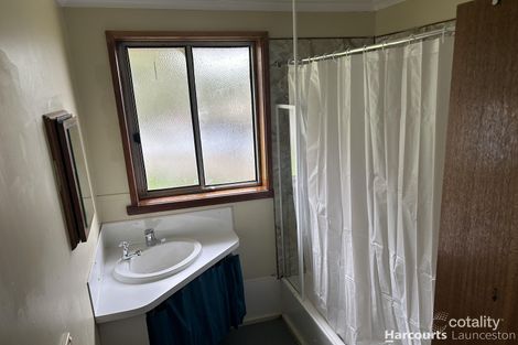 Property photo of 18 Grassdale Place Ravenswood TAS 7250