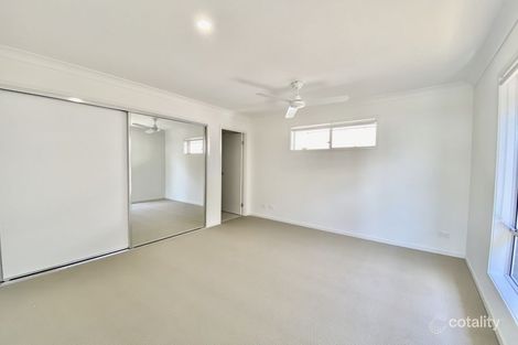 Property photo of 3 Ward Street Flinders View QLD 4305