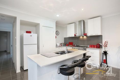 Property photo of 5 Ardor Avenue Cranbourne North VIC 3977