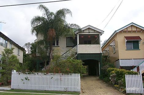 35 Wylie Ave, Coorparoo, QLD 4151