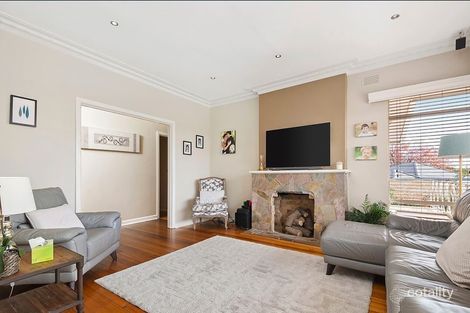 Property photo of 2 Belle Vue Road Balwyn North VIC 3104