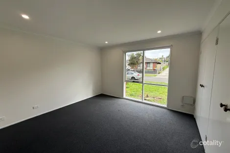 Property photo of 81 Strong Drive Hampton Park VIC 3976
