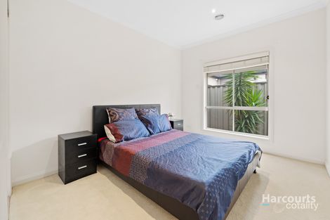 Property photo of 10 Lawson Place Burnside Heights VIC 3023