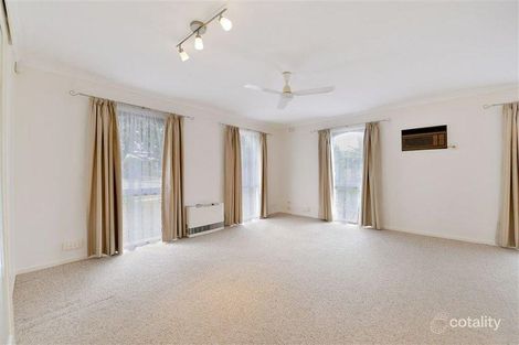 Property photo of 3 Kinsale Street Seaford VIC 3198