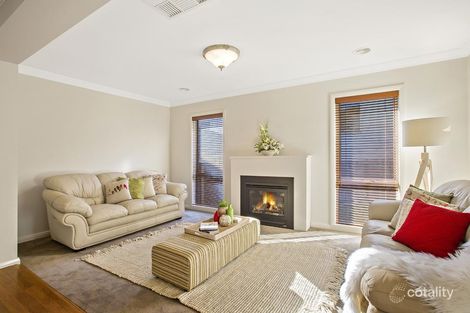 Property photo of 35 Freshfield Avenue Mooroolbark VIC 3138