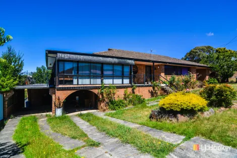 Property photo of 34 Outer Crescent Bowenfels NSW 2790