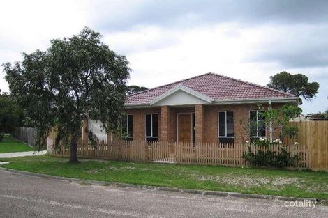 Property photo of 2 Dyson Street Dromana VIC 3936
