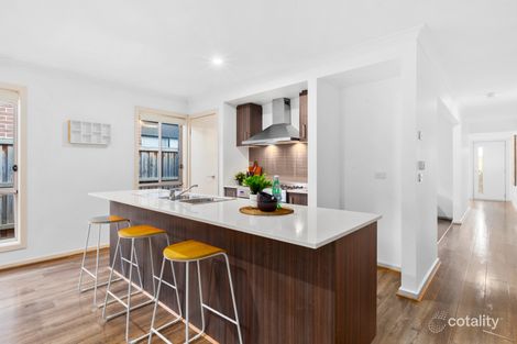 Property photo of 8 Pecora Way Wyndham Vale VIC 3024