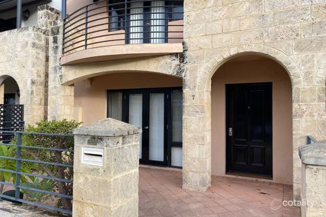 2/7-9 Feeney St, North Fremantle, WA 6159