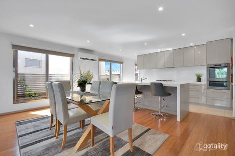 Property photo of 7 Stillwater Place Werribee South VIC 3030