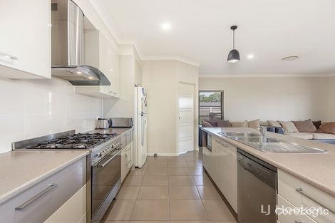 Property photo of 6 Thompson Court Kensington Grove QLD 4341