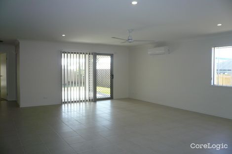 Property photo of 17 Dunes Crescent North Lakes QLD 4509