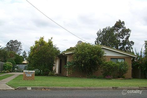 10 Leonard St, Southside, QLD 4570