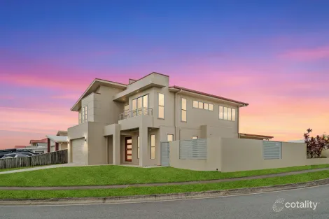 Property photo of 27 Madison Avenue Glenella QLD 4740