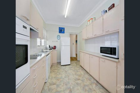Property photo of 76 Beaudesert Road Moorooka QLD 4105