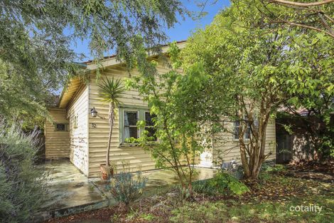 Property photo of 32 Walsal Avenue Reservoir VIC 3073