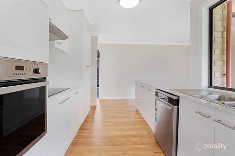 Property photo of 5 Kimridge Drive Heritage Park QLD 4118