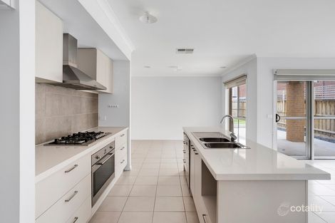 Property photo of 24 Pastille Road Manor Lakes VIC 3024