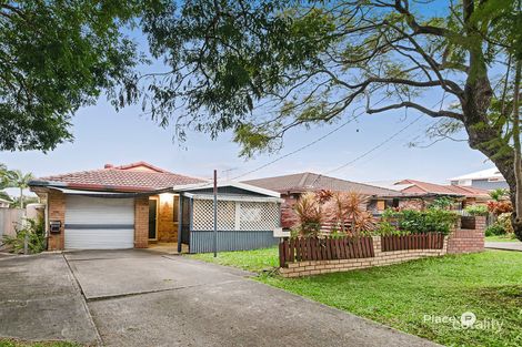 18 Shelley St, Cannon Hill, QLD 4170