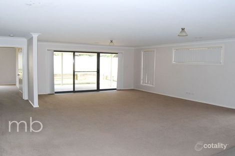 Property photo of 3 Burrows Court Orange NSW 2800