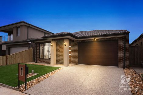 Property photo of 17 Darsham Crescent Point Cook VIC 3030