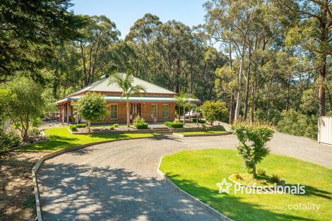 6 Little Joe Ct, Wesburn, VIC 3799