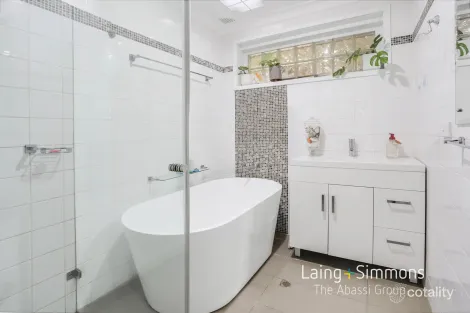 Property photo of 11 Olliver Crescent St Clair NSW 2759