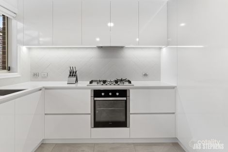 Property photo of 24 Kensington Crescent Altona Meadows VIC 3028
