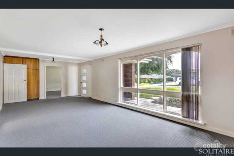 Property photo of 10 Kimberly Way Happy Valley SA 5159