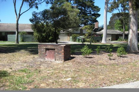 Property photo of 2/56-60 Hamilton Road Bayswater North VIC 3153
