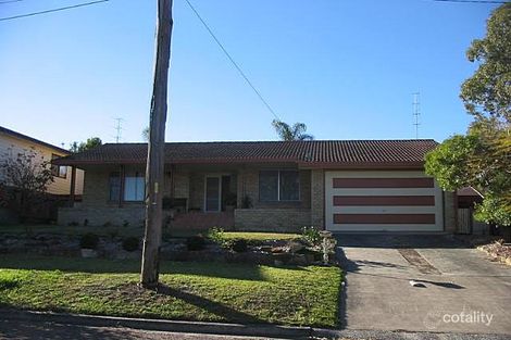 28 Kenilworth St, Mannering Park, NSW 2259