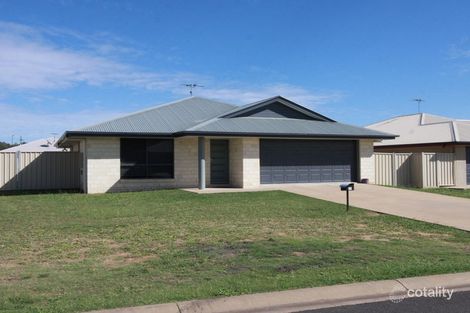 16 Blue Gums Dr, Emerald, QLD 4720