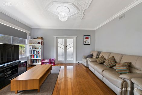 Property photo of 25 Hilltop Avenue Devonport TAS 7310