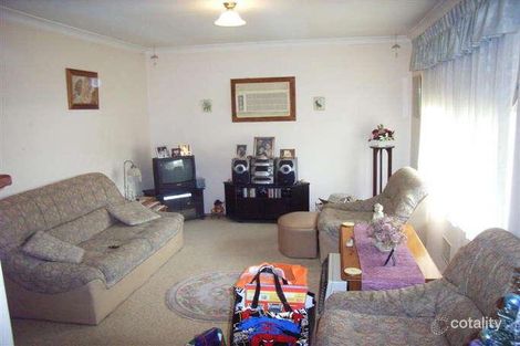 Property photo of 40 Wittenoom Road High Wycombe WA 6057