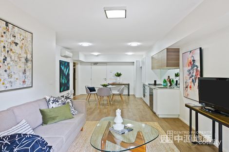 Property photo of 2/80 Cade Way Parkville VIC 3052