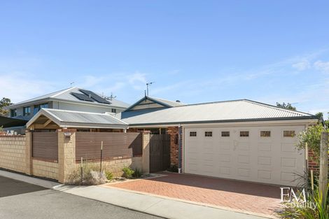Property photo of 219B St Brigids Terrace Doubleview WA 6018