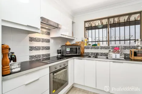 2/115 Fairway, Crawley, WA 6009
