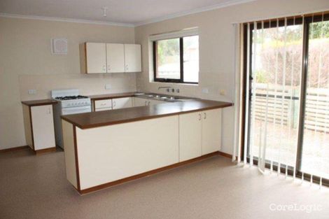 Property photo of 10 Acacia Court Aberfoyle Park SA 5159