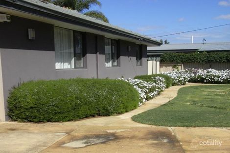 17 Woolgar Way, Lockridge, WA 6054