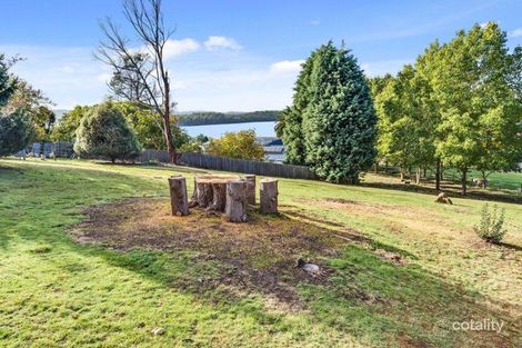 Property photo of 33 Flinders Street Beauty Point TAS 7270