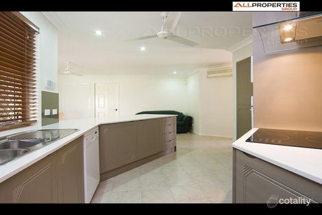 Property photo of 5 Orana Place Parkinson QLD 4115