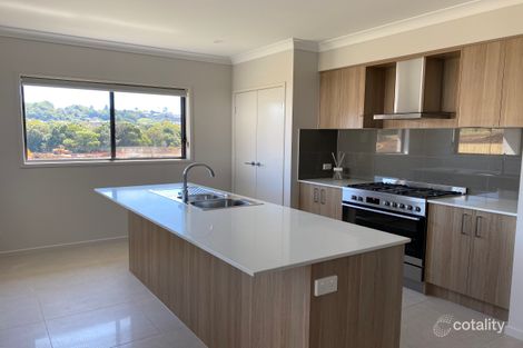 Property photo of 24 Altitude Drive Burnside QLD 4560