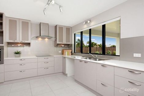 Property photo of 4 Jacunda Court Bentley Park QLD 4869