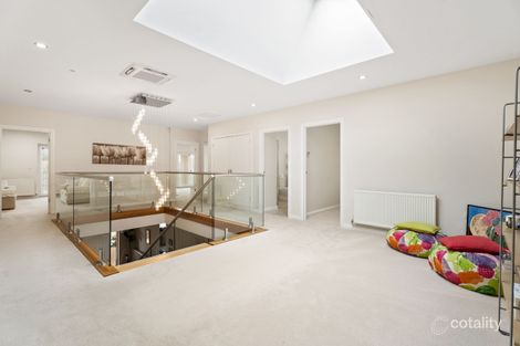 Property photo of 13 Lynton Court Greenvale VIC 3059